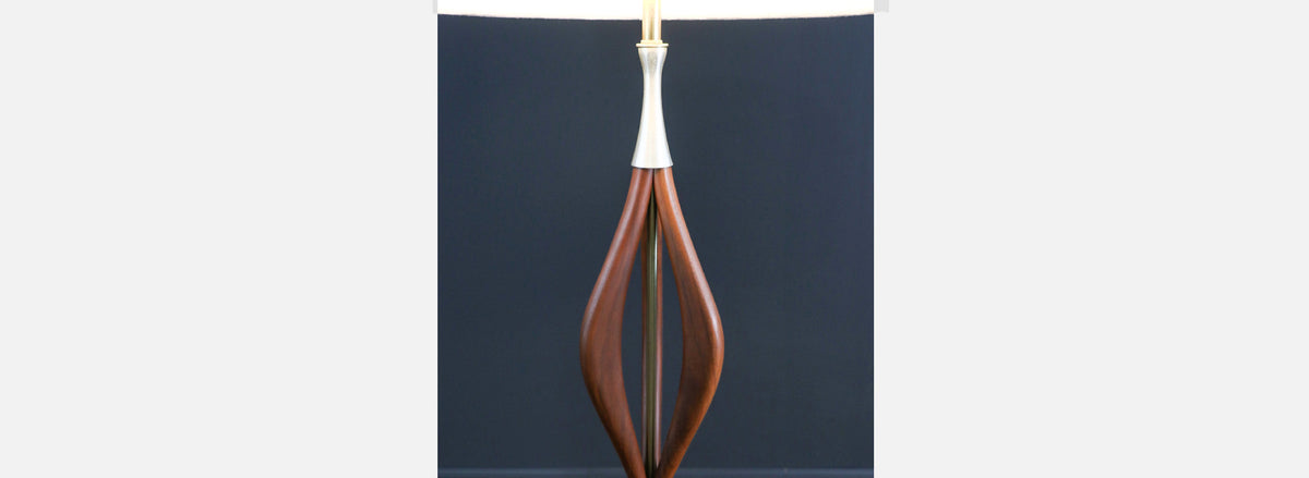 Mid-Century Modern Sculpted Walnut Table Lamp by V.H. Woolums