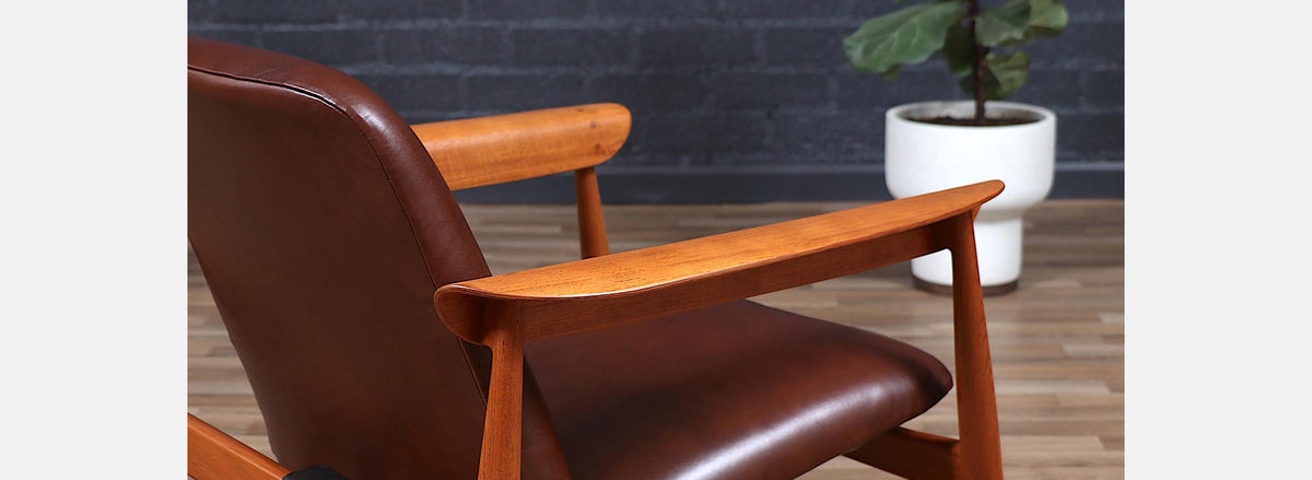 Finn Juhl Model BO-118 Cognac Leather & Teak Lounge Chair