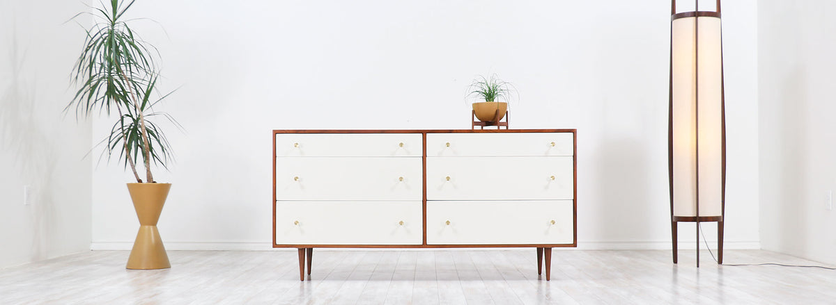 Milo Baughman Two-Tone Lacquered & Walnut Dresser for Glenn of California 2