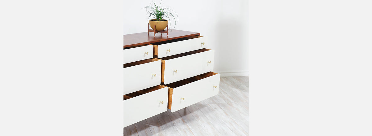 Milo Baughman Two-Tone Lacquered & Walnut Dresser for Glenn of California 2