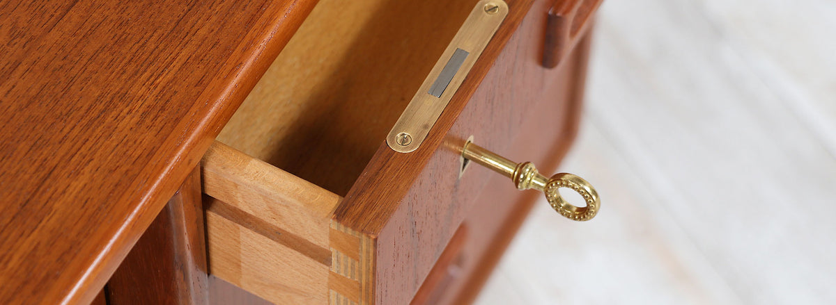 Børge Mogensen Compact Teak Credenza for Søborg Møbler