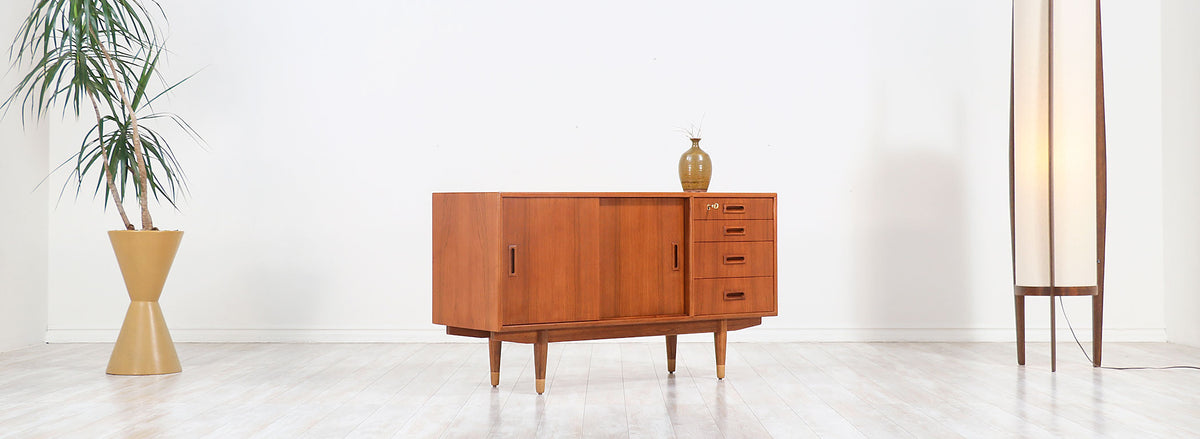 Børge Mogensen Compact Teak Credenza for Søborg Møbler