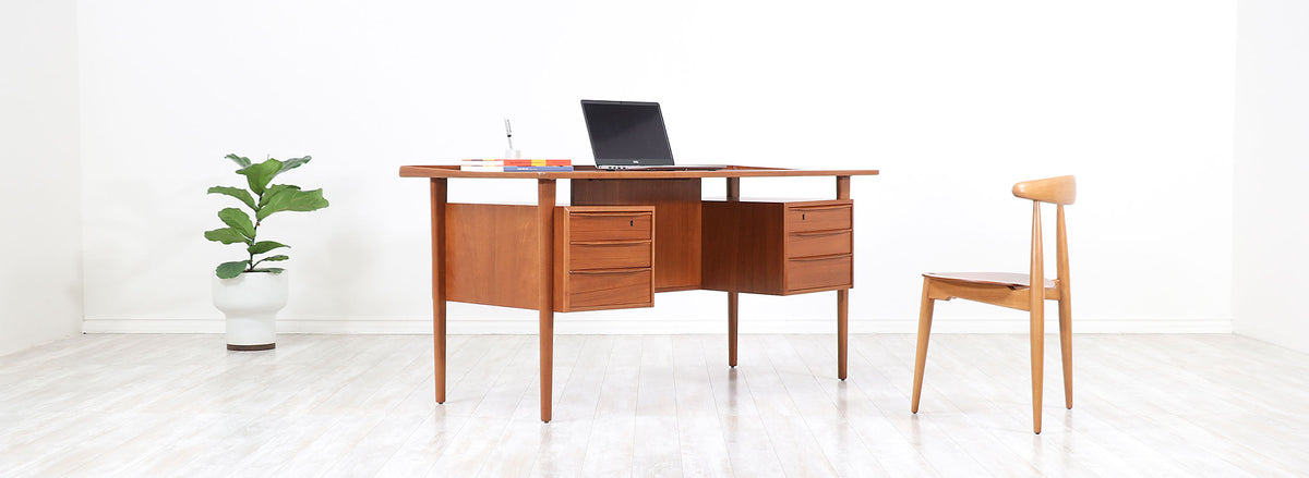 Peter Lovig Nielsen Floating-Top Executive Desk