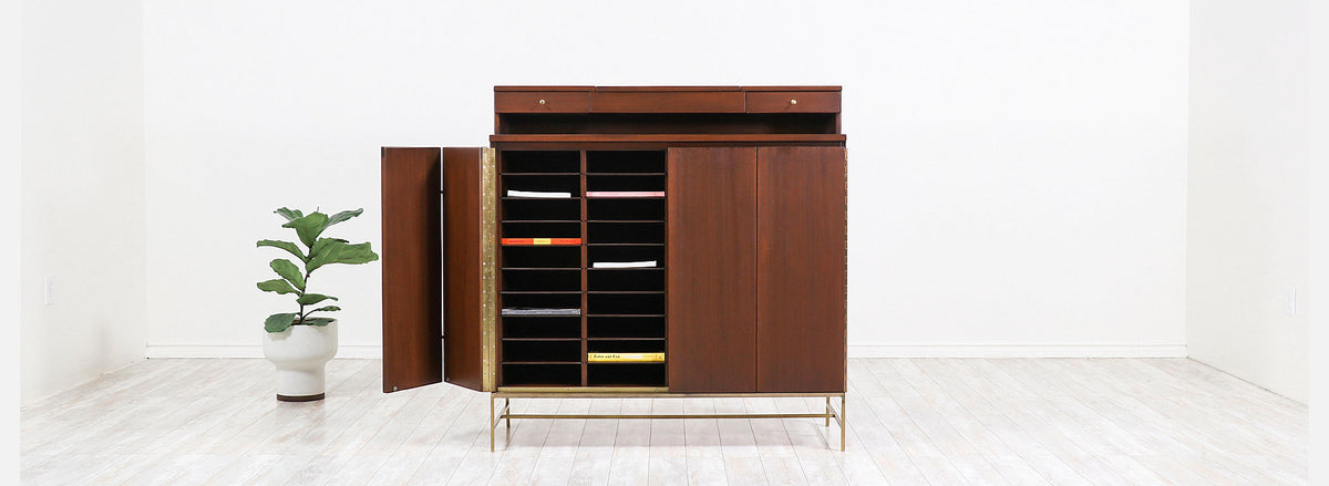 Paul McCobb "Irwin Collection" Bachelor's Chest of Drawers for Calvin Furniture