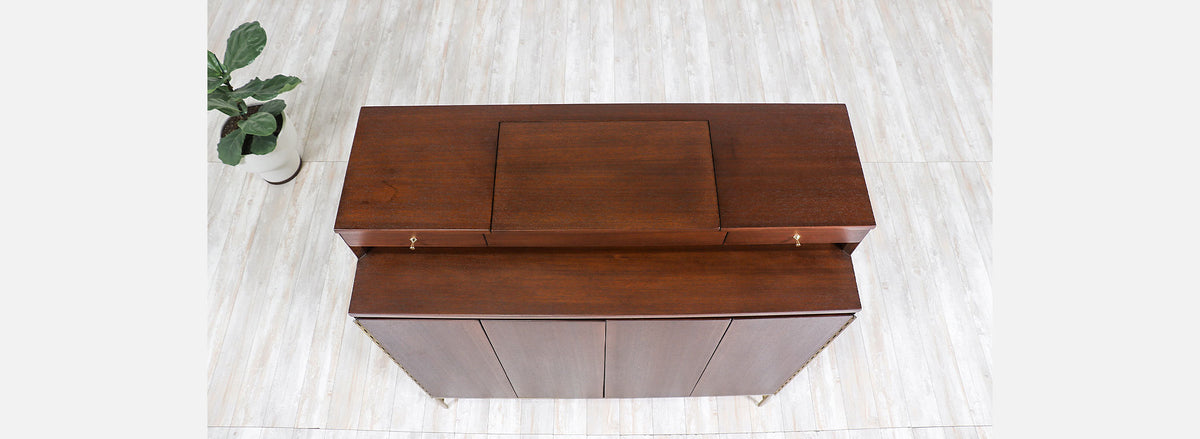 Paul McCobb "Irwin Collection" Bachelor's Chest of Drawers for Calvin Furniture