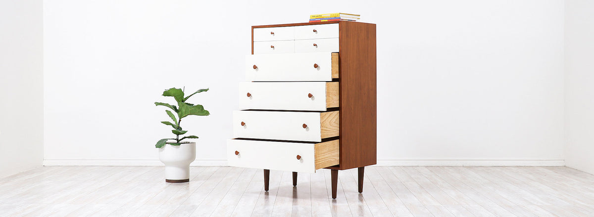 Milo Baughman Two-Tone Lacquered & Walnut Chest of Drawers for Glenn of California