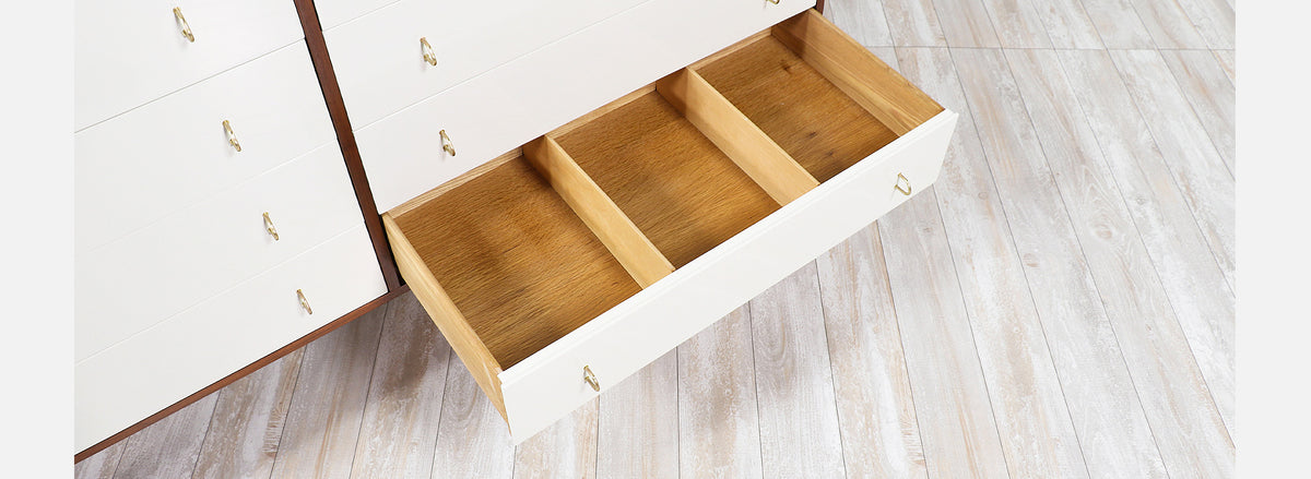 Milo Baughman Two-Tone Lacquered & Walnut 8-Drawer Dresser for Glenn of California