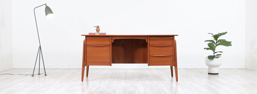 Svend A. Madsen Executive Teak Desk with Bookshelf for Sigurd Hansen 