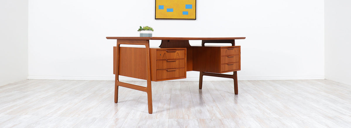 Gunni Omann Model-75 Floating-Top Desk for Omann Jun 