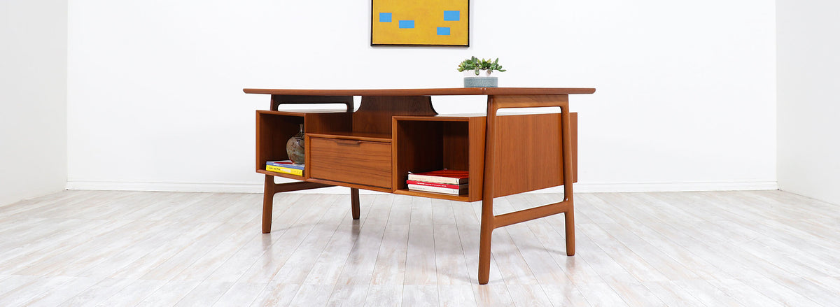 Gunni Omann Model-75 Floating-Top Desk for Omann Jun 