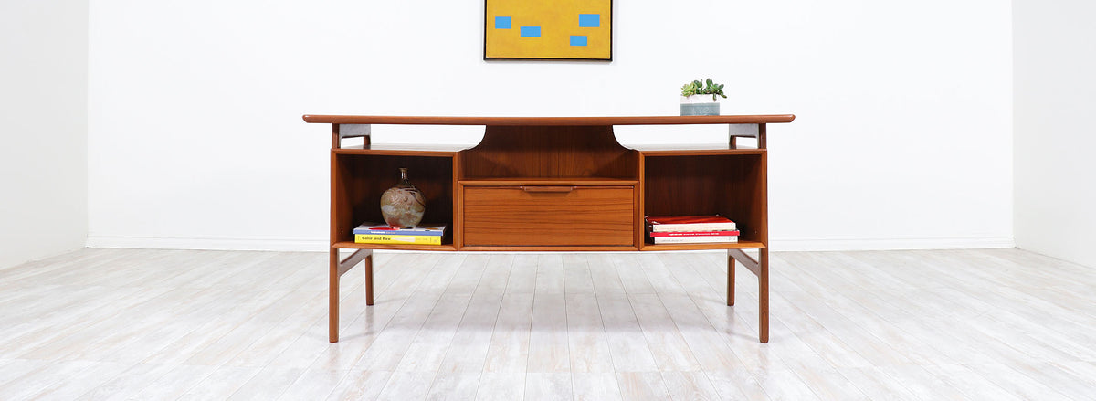 Gunni Omann Model-75 Floating-Top Desk for Omann Jun 