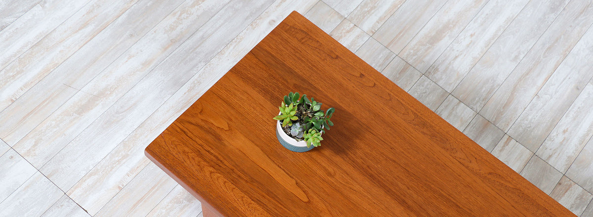 Illum Wikkelsø Model ML-115 Coffee Table for Mikael Laursen 