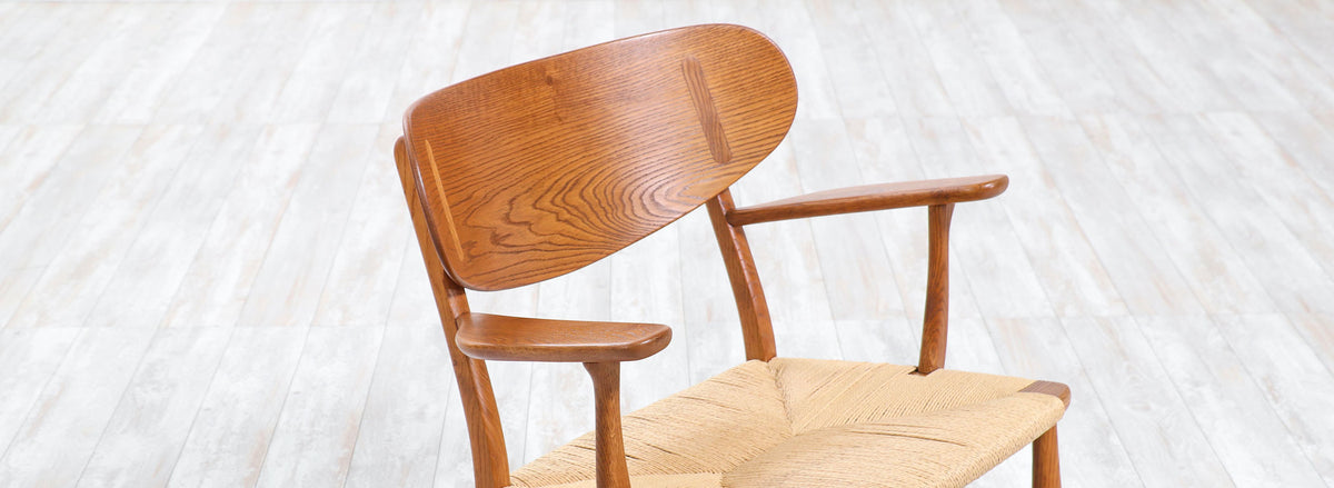 Pair of Hans J. Wegner CH-22 Lounge Chairs for Carl Hansen & Søn 