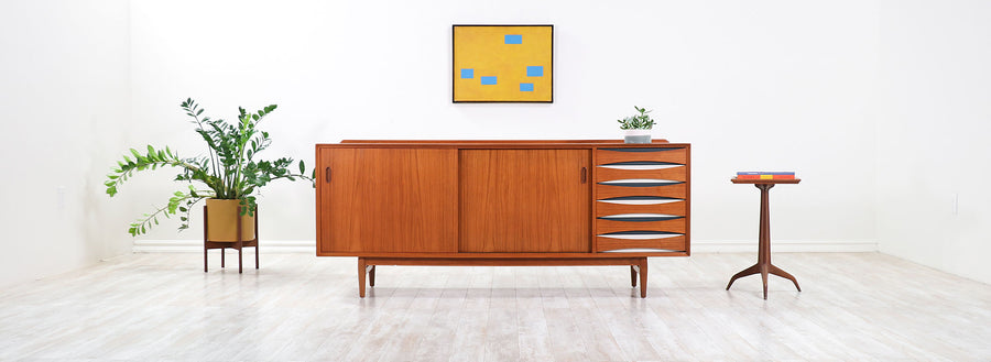 Arne Vodder Teak Credenza with Lacquered Bowtie Drawers for Sibast Møbler