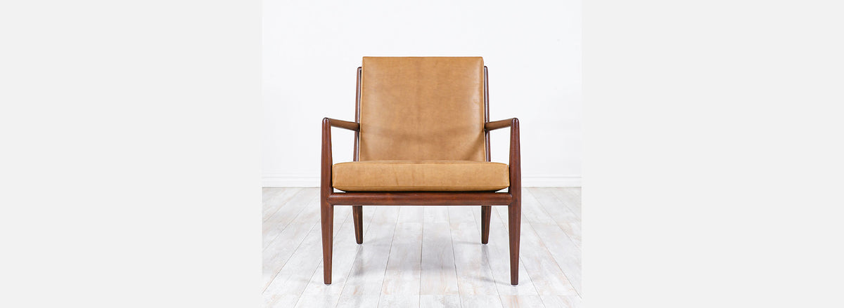 T.H. Robsjohn-Gibbings Leather Lounge Chairs for Widdicomb