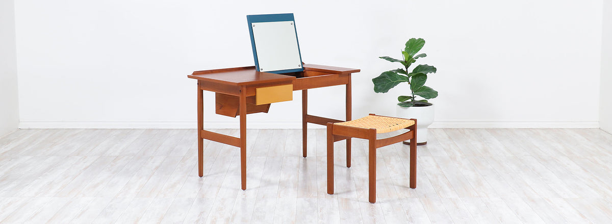 Arne Vodder Teak Vanity / Writing Desk for Sibast Møbler