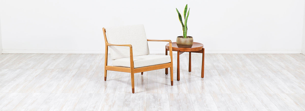 Swedish Modern Reversible Tray Top Side Table by Dux 