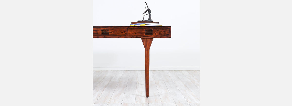 Nanna Ditzel Four-Drawer Rosewood Executive Desk for Søren Willadsen