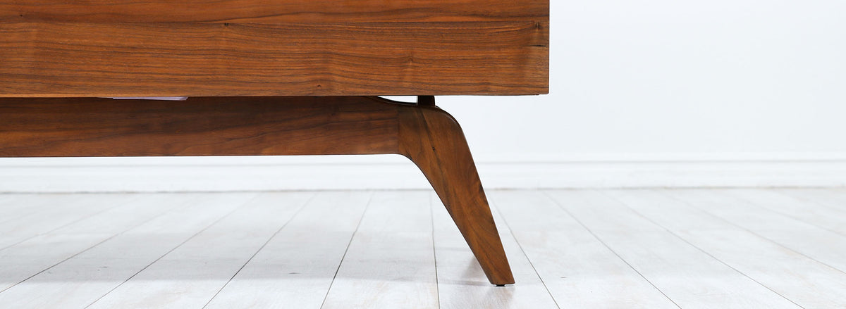 Mid-Century Modern Sculpted Walnut Chest of Drawers Attributed to Vladimir Kagan 