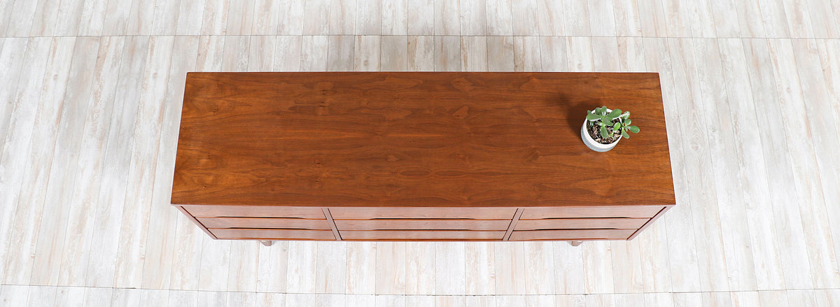 Mid-Century Modern 9-Drawer Dresser by Stanley Furniture-2
