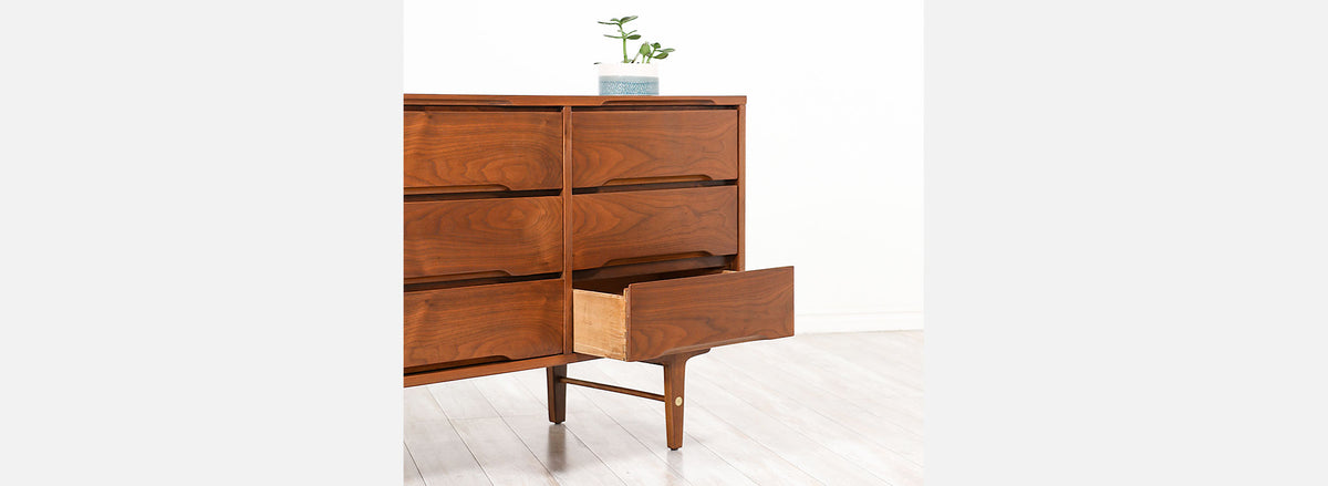 Mid-Century Modern 9-Drawer Dresser by Stanley Furniture-2