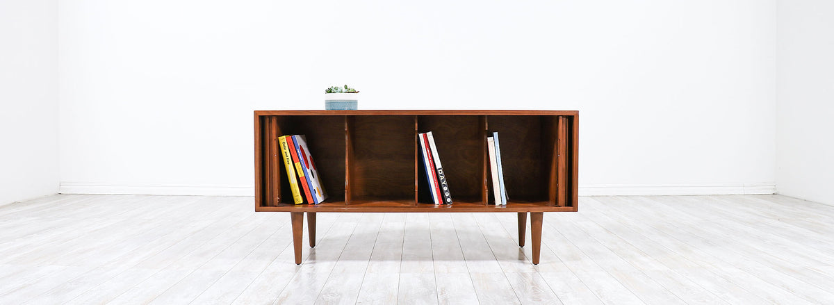 Compact Milo Baughman Tambour-Door Credenza for Glenn of California 888