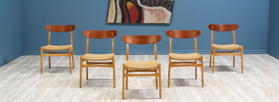 Hans J. Wegner CH-23 Dining Chairs for Carl Hansen & Søn