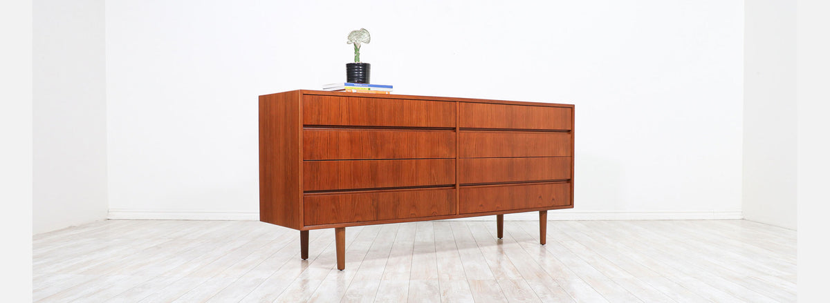 Mid-Century Modern 8-Drawer Teak Dresser