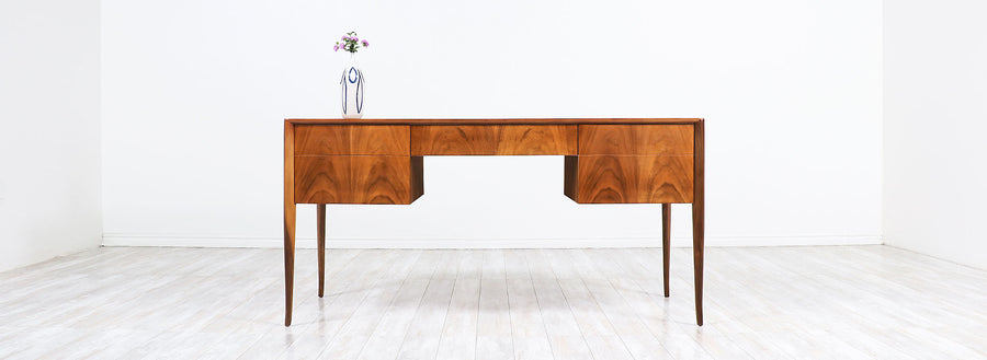T.H. Robsjohn-Gibbings Executive Saber-Leg Desk for Widdicomb 2