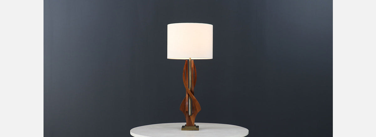 Mid-Century Modern Sculpted Spiral Walnut Table Lamp