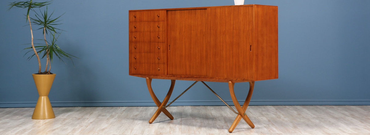 Hans J. Wegner CH-304 Credenza for Carl Hansen & Søn