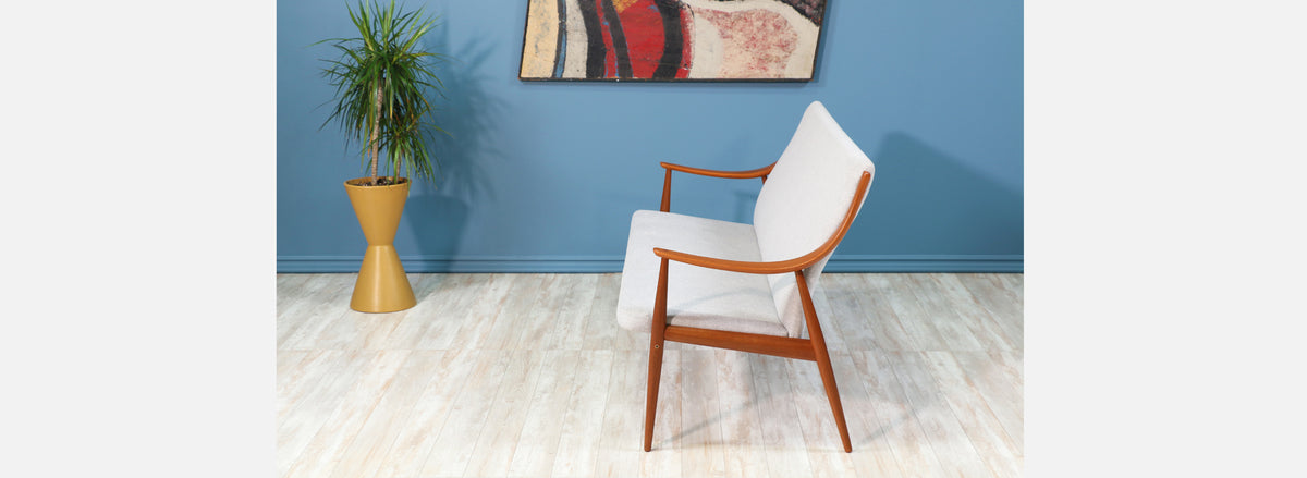 Peter Hvidt & Orla Mølgaard-Nielsen Sofa for France & Søn