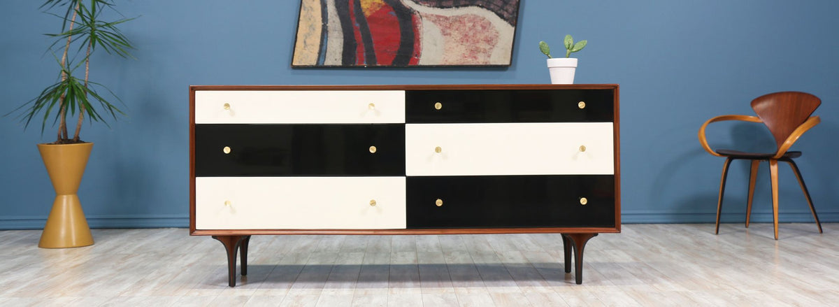 Richard Thompson Lacquered & Walnut Dresser for Glenn of California-2