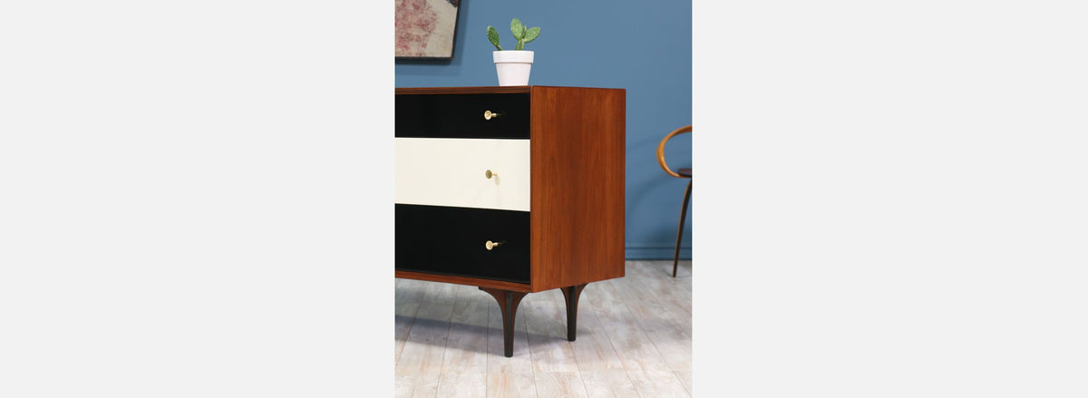 Richard Thompson Lacquered & Walnut Dresser for Glenn of California-2