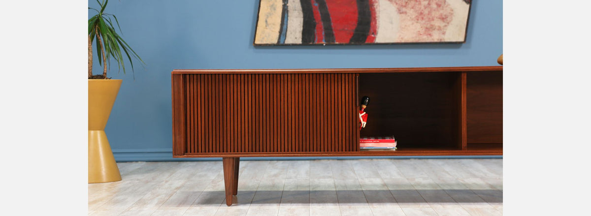 Mid Century Low Profile Tambour-Door Credenza by Barzilay 1