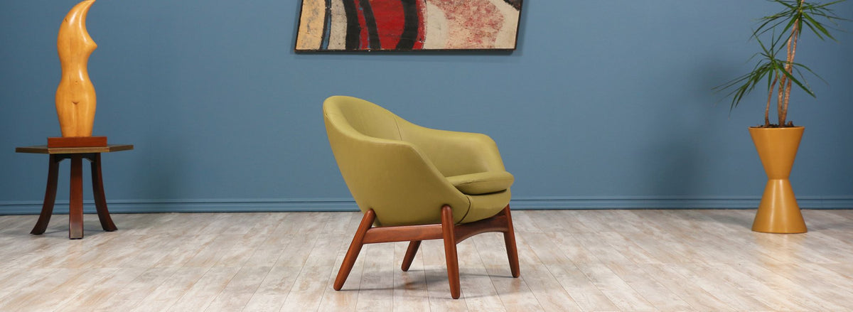 Ib Kofod-Larsen "Pod" Leather Chair for Povl Dinesen
