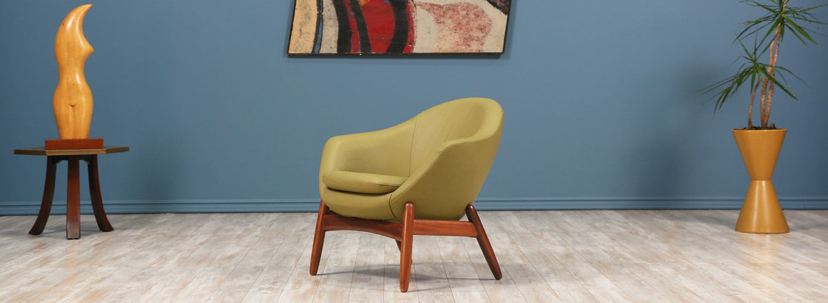 Ib Kofod-Larsen "Pod" Leather Chair for Povl Dinesen