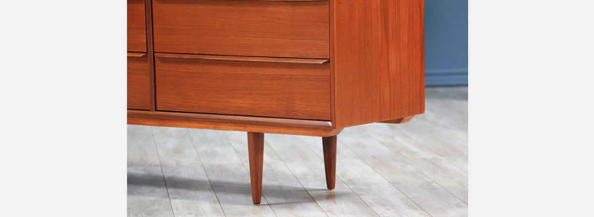 Danish Modern 9-Drawer Teak Dresser 