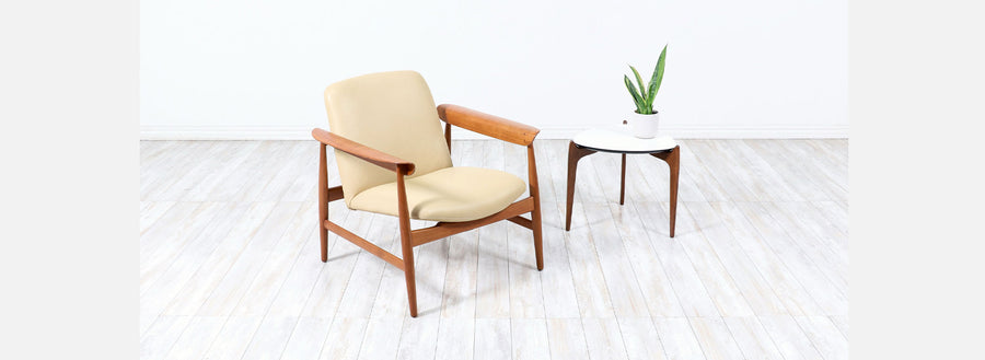 Adrian Pearsall Tri-Leg Sculpted Walnut Side Table for Craft Associates