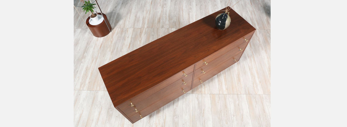 Milo Baughman 6-Drawer Walnut Dresser for Glenn of California 2