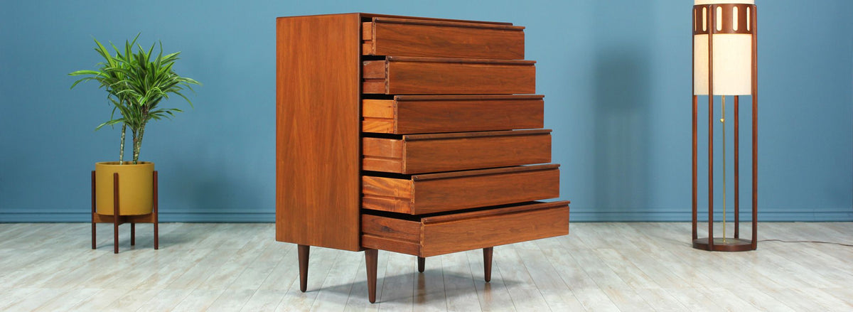 Mid-Century Modern Chest of Drawers by Westnofa