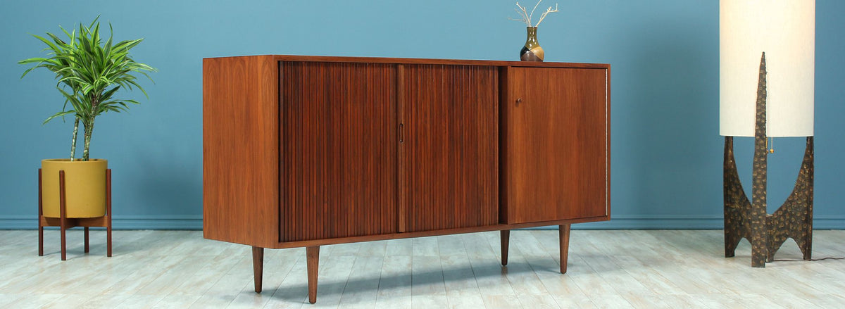 Milo Baughman Tambour-Door Credenza Walnut for Glenn of California 