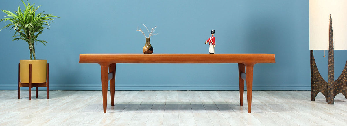 Johannes Andersen Teak Coffee Table for Uldum Møbelfabrik