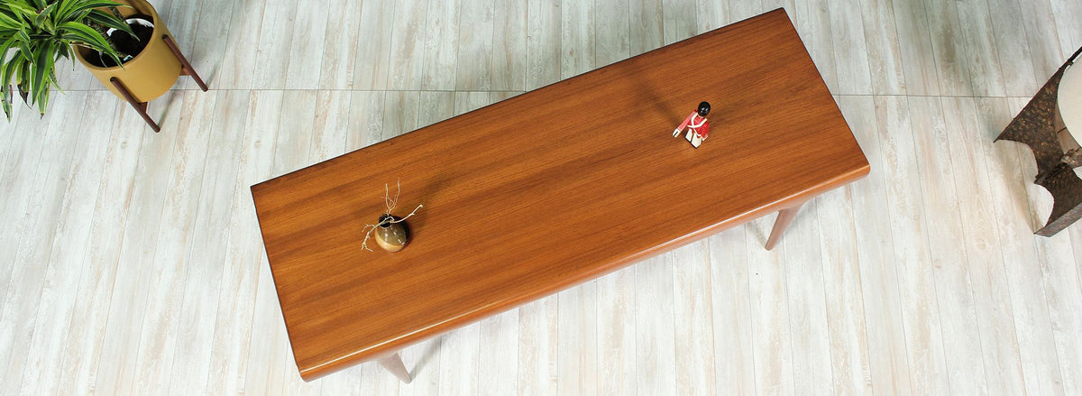 Johannes Andersen Teak Coffee Table for Uldum Møbelfabrik