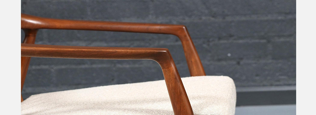 Milo Baughman Sculpted Walnut Lounge Chair for Thayer Coggin