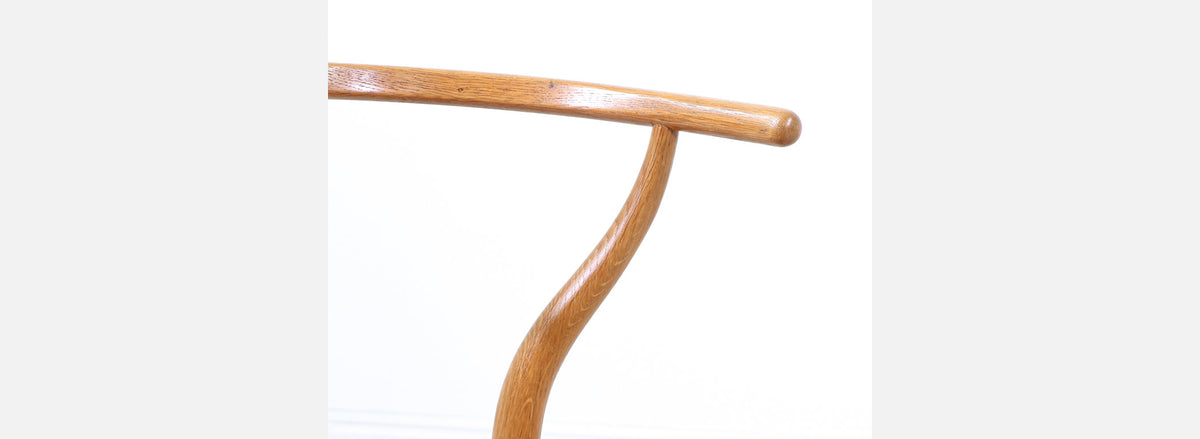 Classic Hans J. Wegner "Wishbone" Oak Arm Chair for Carl Hansen & Søn