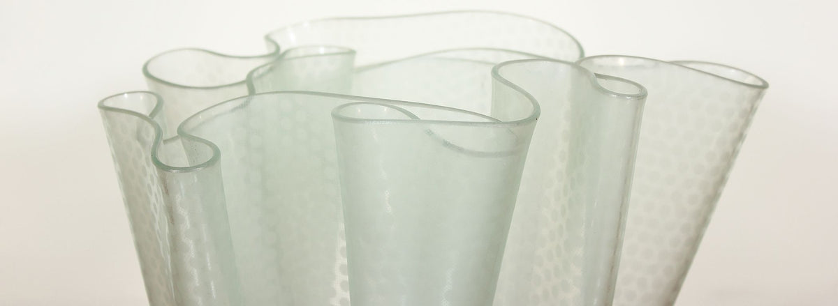 Pietro Chiesa "Cartoccio" Sculpture Glass Vase for Fontana Arte