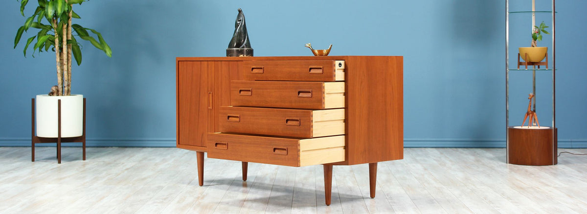 Carlo Jensen Credenza with Bi-Folding Doors for Hundevad & Co. 