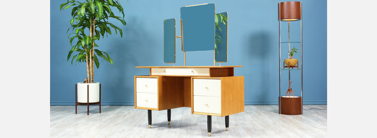 E. Gomme Vanity for G-Plan
