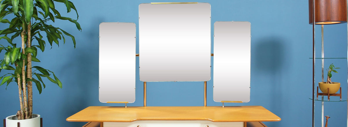 E. Gomme Vanity for G-Plan